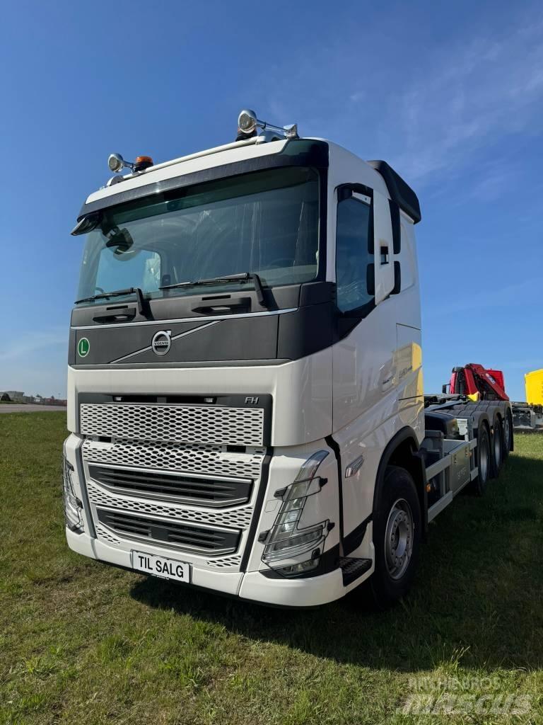 Volvo FH 540 Rol kiper kamioni sa kukom za podizanje tereta