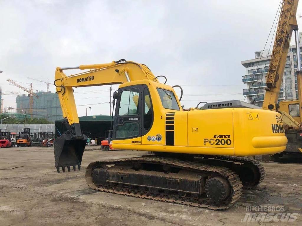 Komatsu PC 200-6 Bageri guseničari