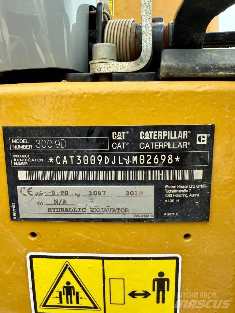 CAT 300.9 D Mini bageri < 7t