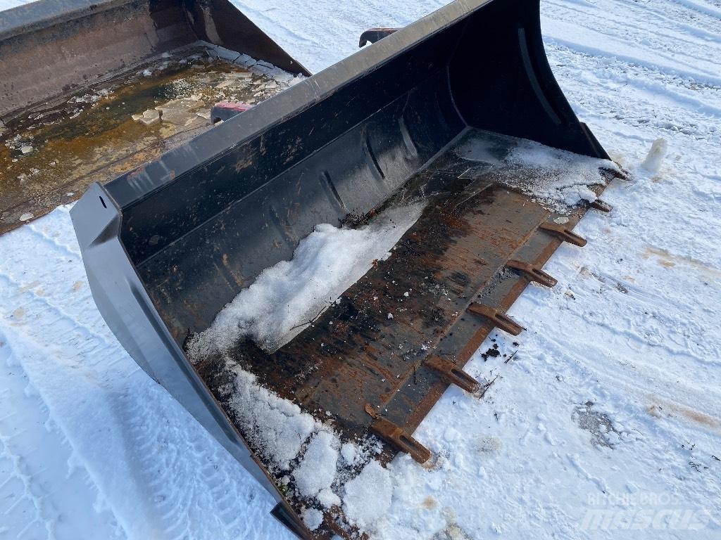 Ålö Grusskopa 180 Oprema za prednji utovarivač