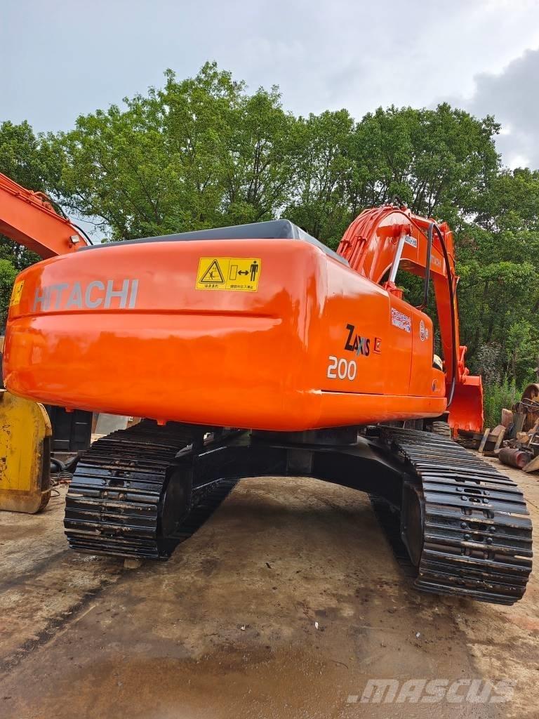 Hitachi Zaxis 200-3G Bageri guseničari