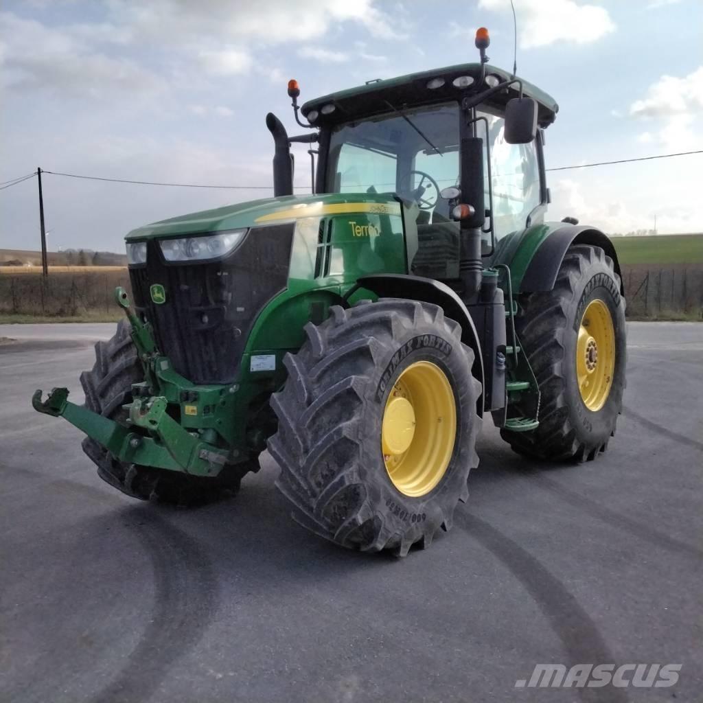 John Deere 7250 R Traktori