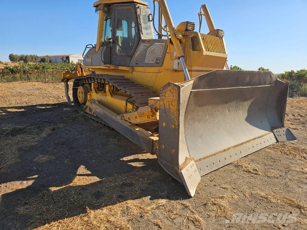 Komatsu D 65 EX 12 Buldožeri guseničari