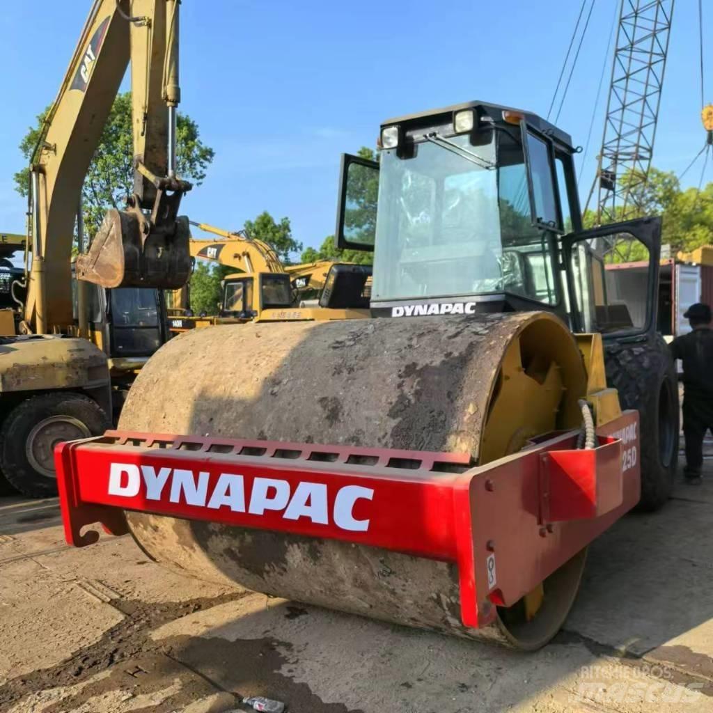 Dynapac CA 25 D Valjci sa jednim bubnjem
