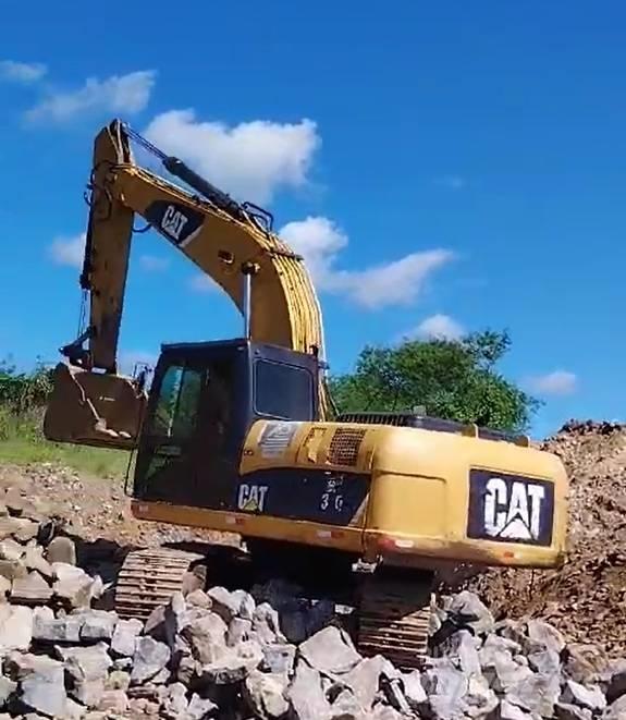 CAT 320D Bageri guseničari