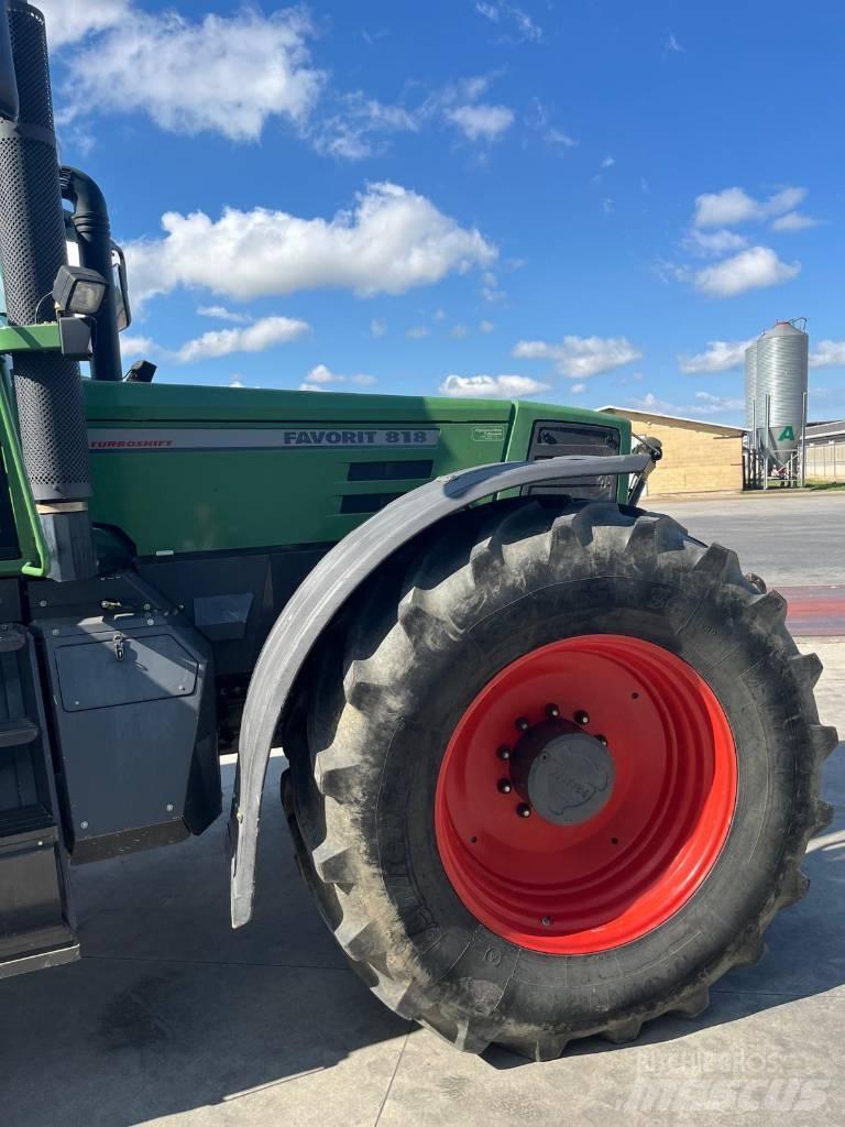 Fendt 818 FAVORIT Traktori