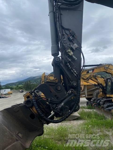 Volvo EC 210 C L Bageri guseničari
