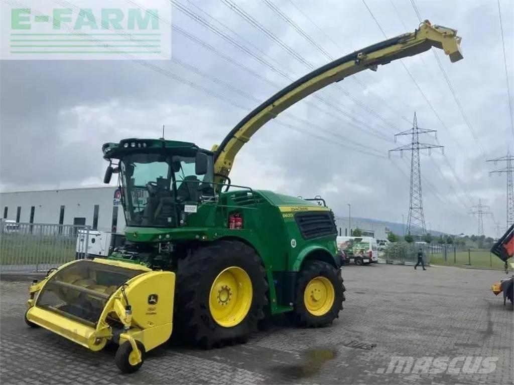 John Deere 8600i Mašine za stočnu hranu sa sopstvenim pogonom