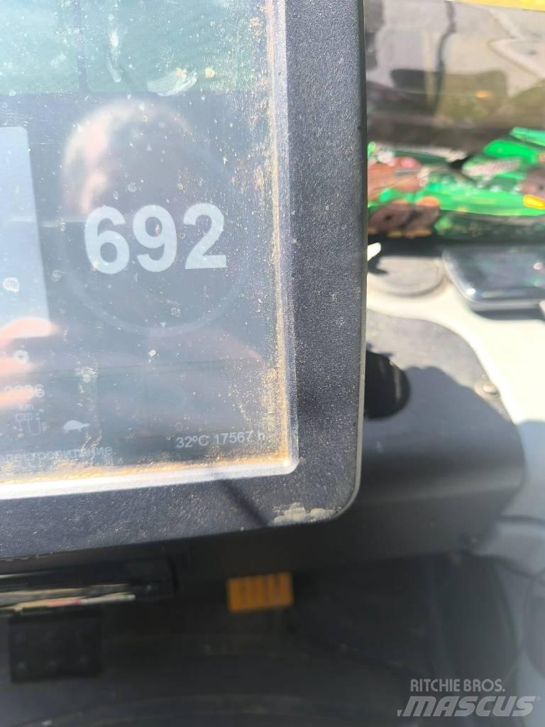 John Deere 1270 G Harversteri