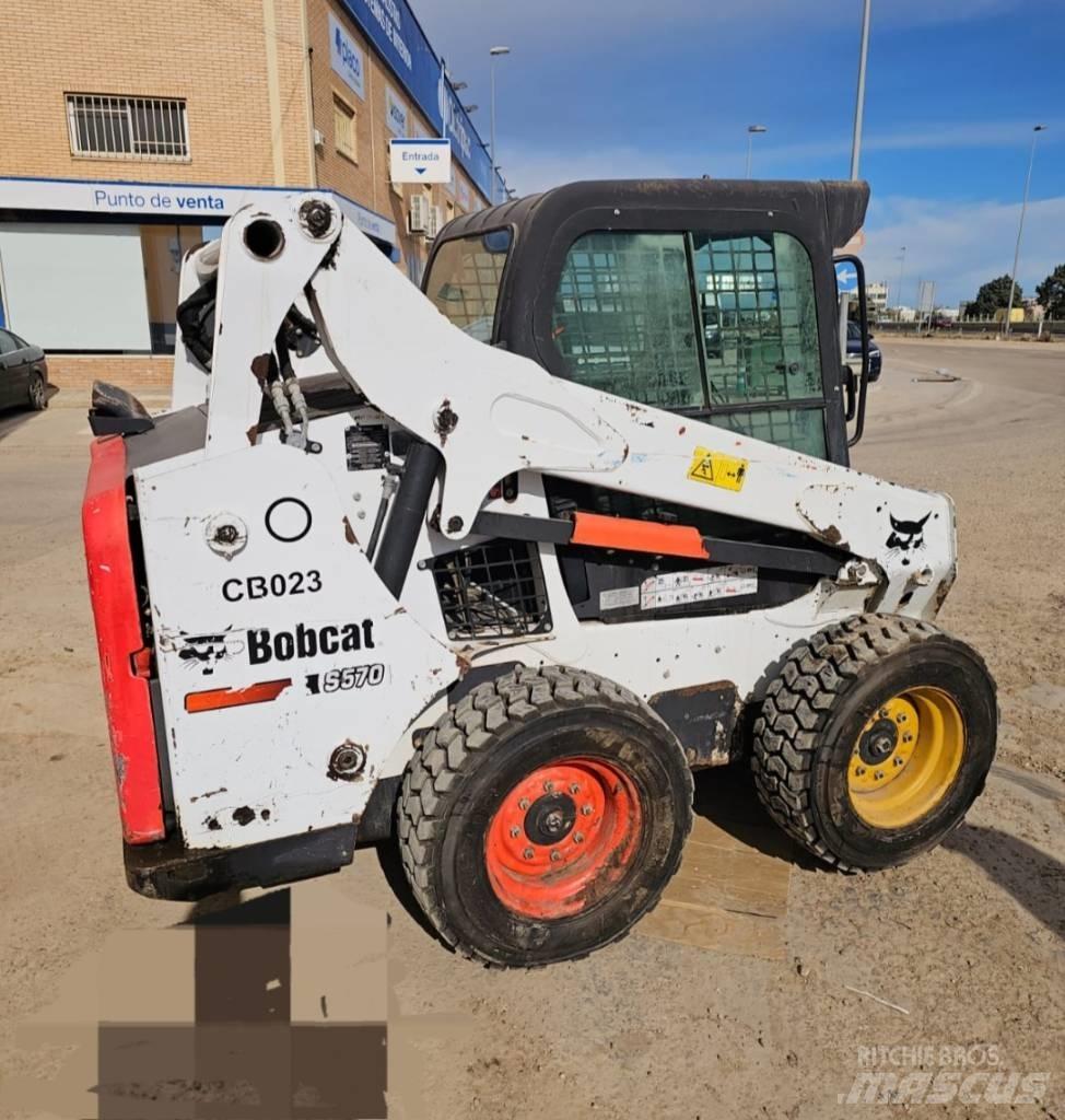 Bobcat S 570 Skid steer mini utovarivači