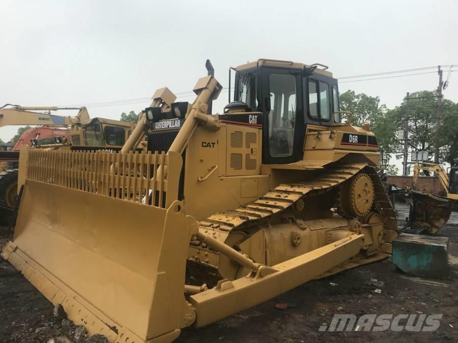 CAT D 6 R Buldožeri guseničari