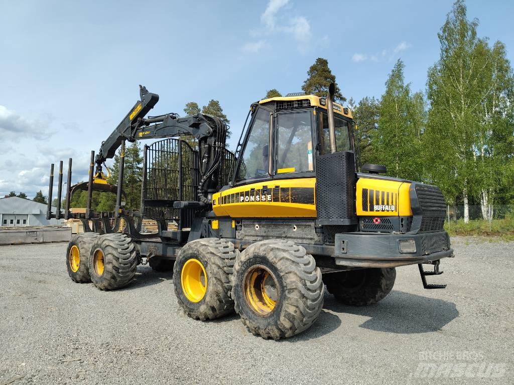 Ponsse Buffalo 8W Forvarderi
