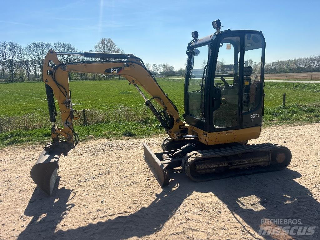 CAT 302.7 D Mini bageri < 7t