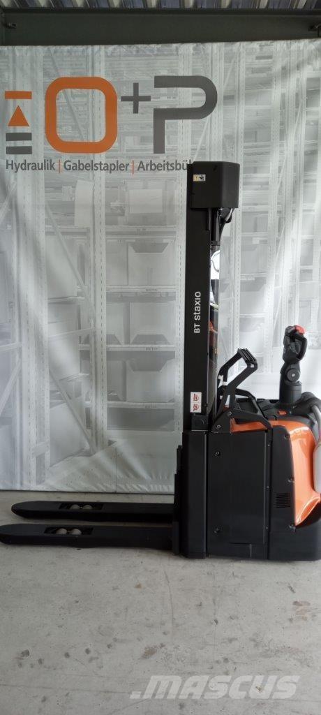 Toyota SPE160L Samopogonski ručni viljuškari