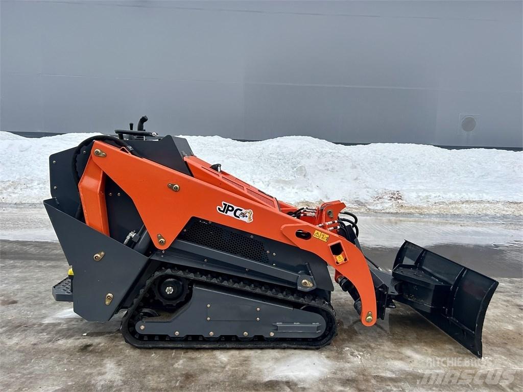 JPC HTV1000 Skid steer mini utovarivači