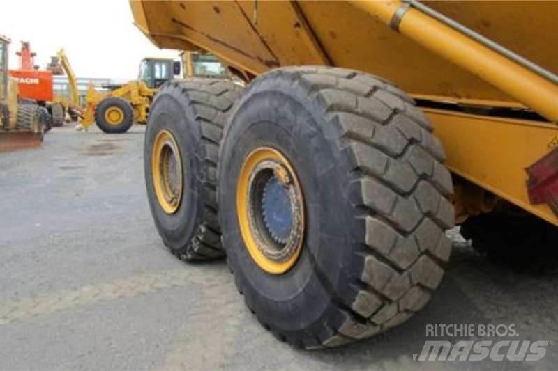 Bell B45E Zglobni damperi