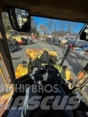 CAT Loader Utovarivači na točkove
