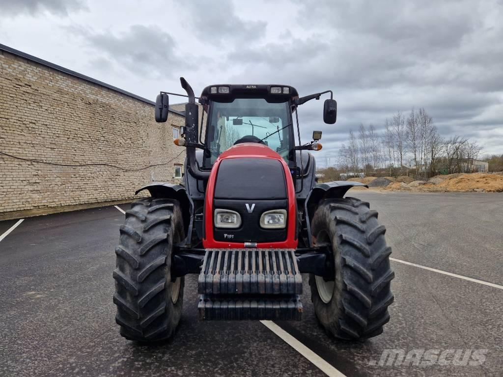 Valtra T 191 Advance Traktori