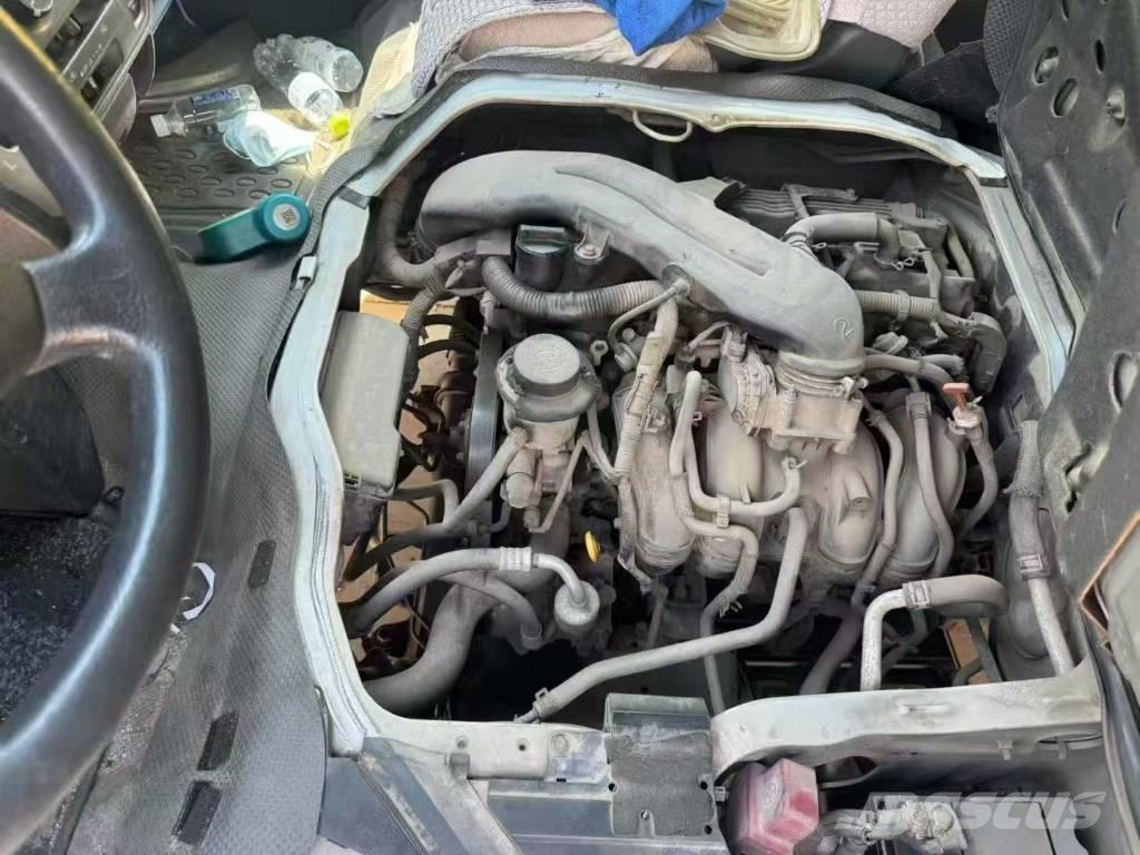 Toyota Hiace Mini autobusi