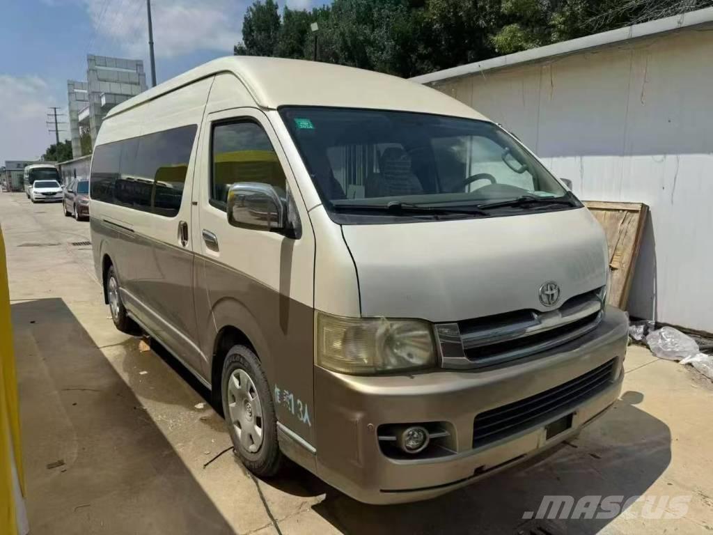 Toyota Hiace Mini autobusi