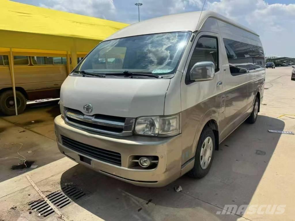 Toyota Hiace Mini autobusi