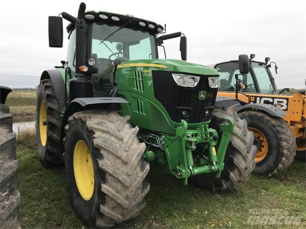 John Deere 6215R Traktori