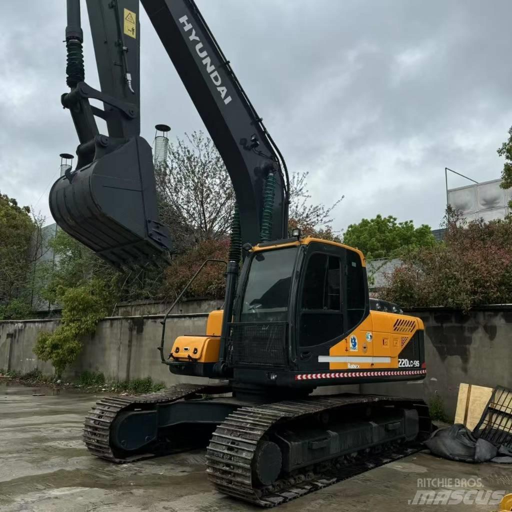 Hyundai R220LC-9S Bageri guseničari