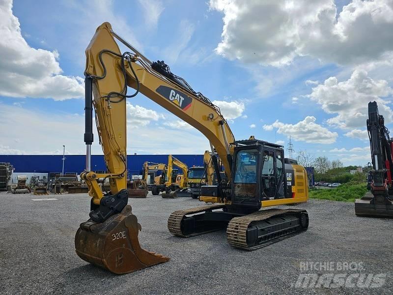CAT 320 EL Bageri guseničari