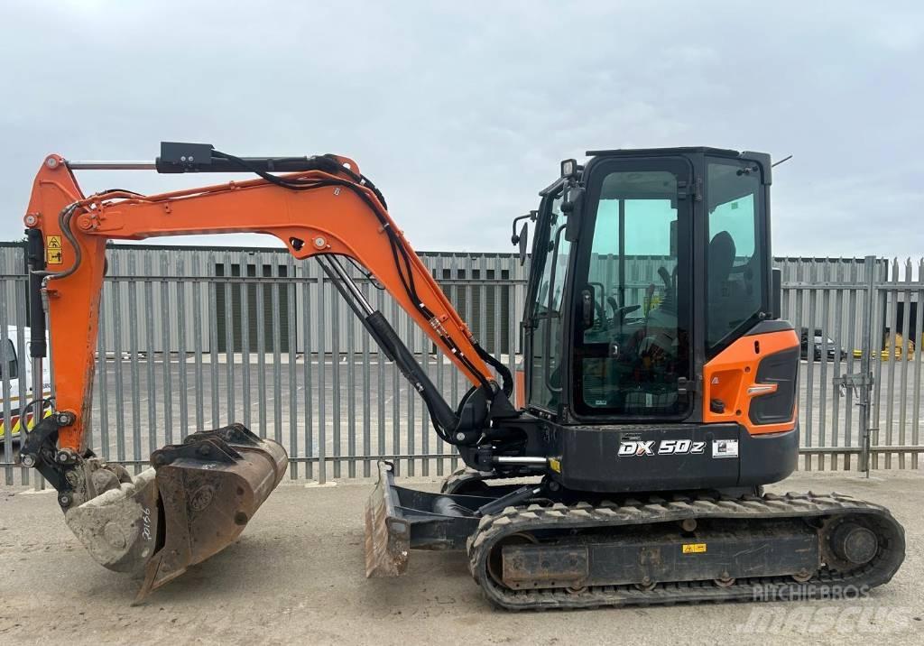 Doosan DX50Z-7 Mini bageri < 7t