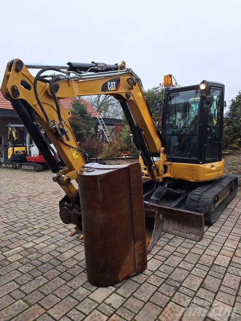 CAT 305 E2 + Powertilt Mini bageri < 7t