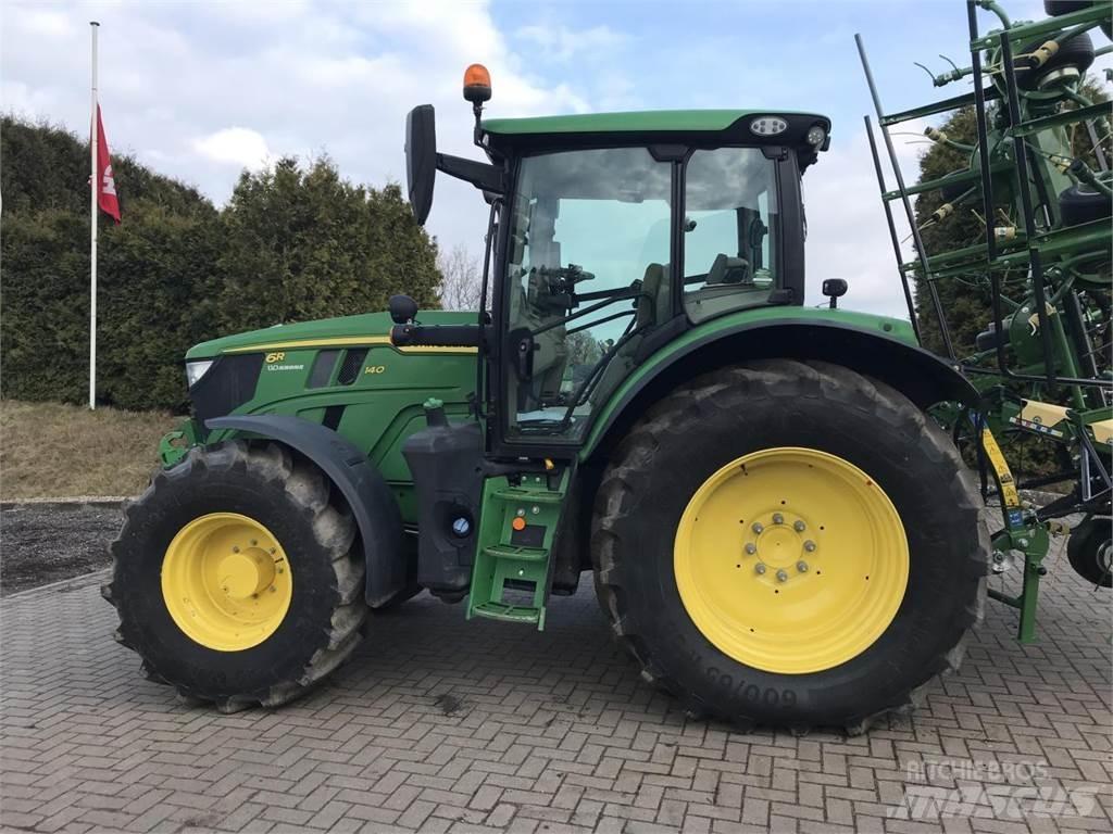 John Deere 6R 140 Traktori