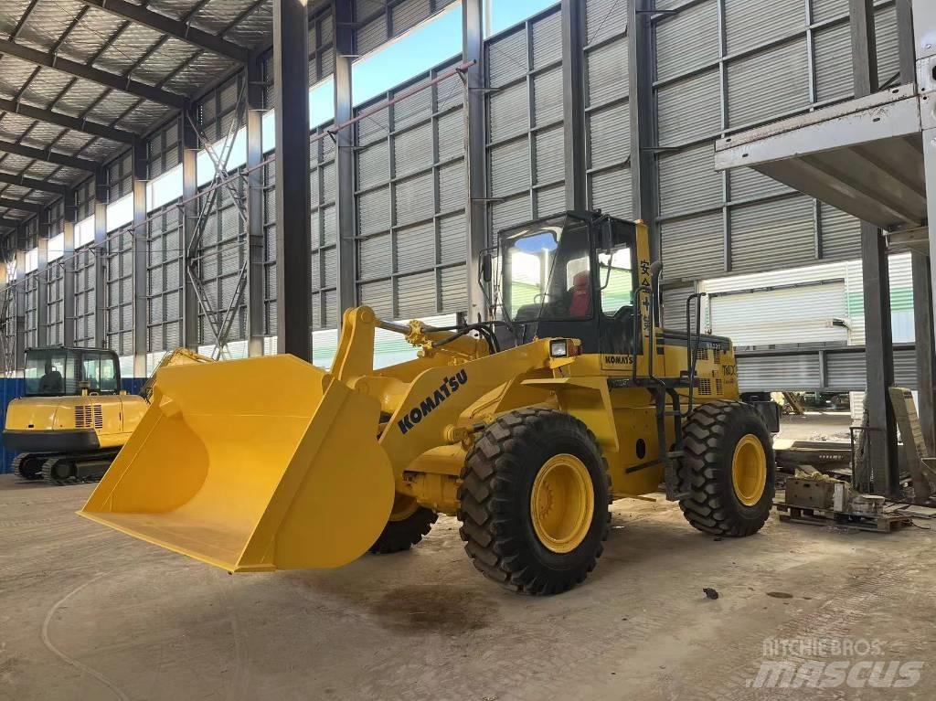 Komatsu WA 320-3 Utovarivači na točkove