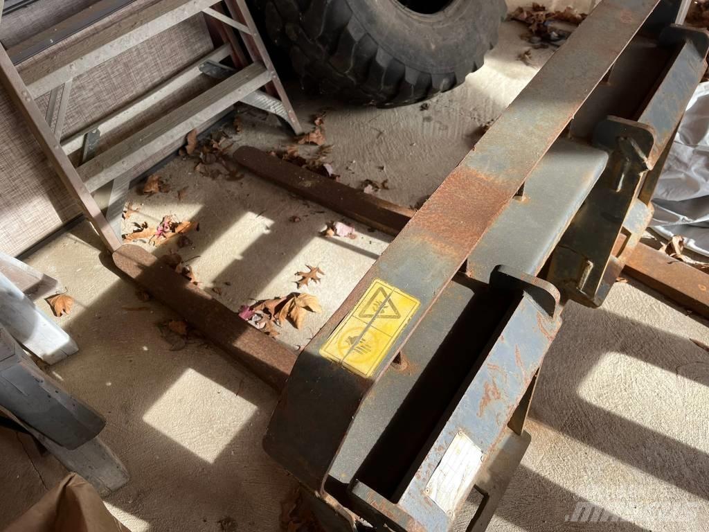 CNH 321 Ostale komponente za građevinarstvo