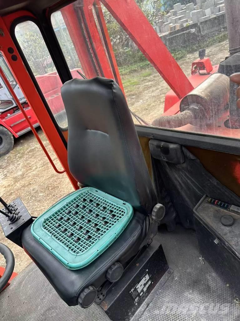 Kalmar DC30-1200 Dizelski viljuškari