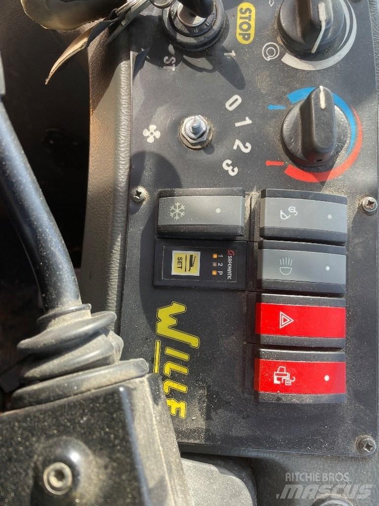 Wille 855C Vozila za prevoz opreme za rad