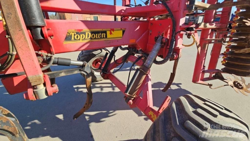 Väderstad Topdown500 Kultivatori