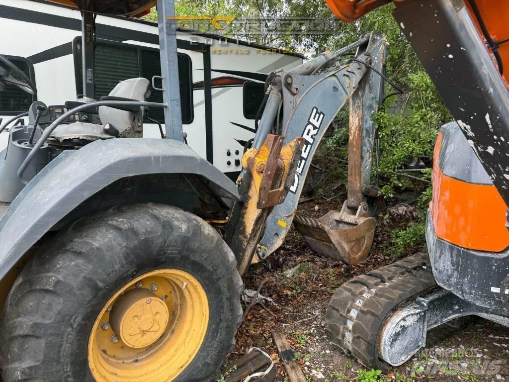 DEERE 310J Rovokopači