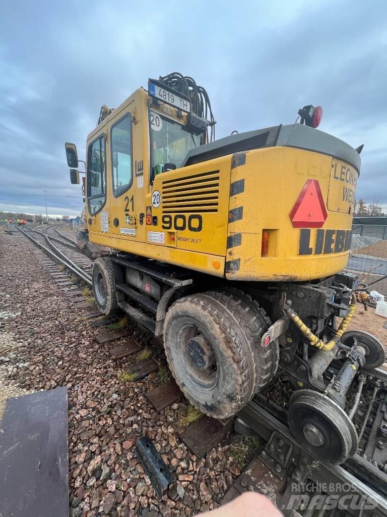 Liebherr A 900 C ZW Polovni specijalni bageri