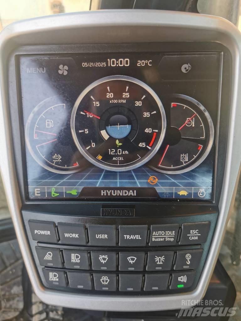 Hyundai HX 260 NL Bageri guseničari
