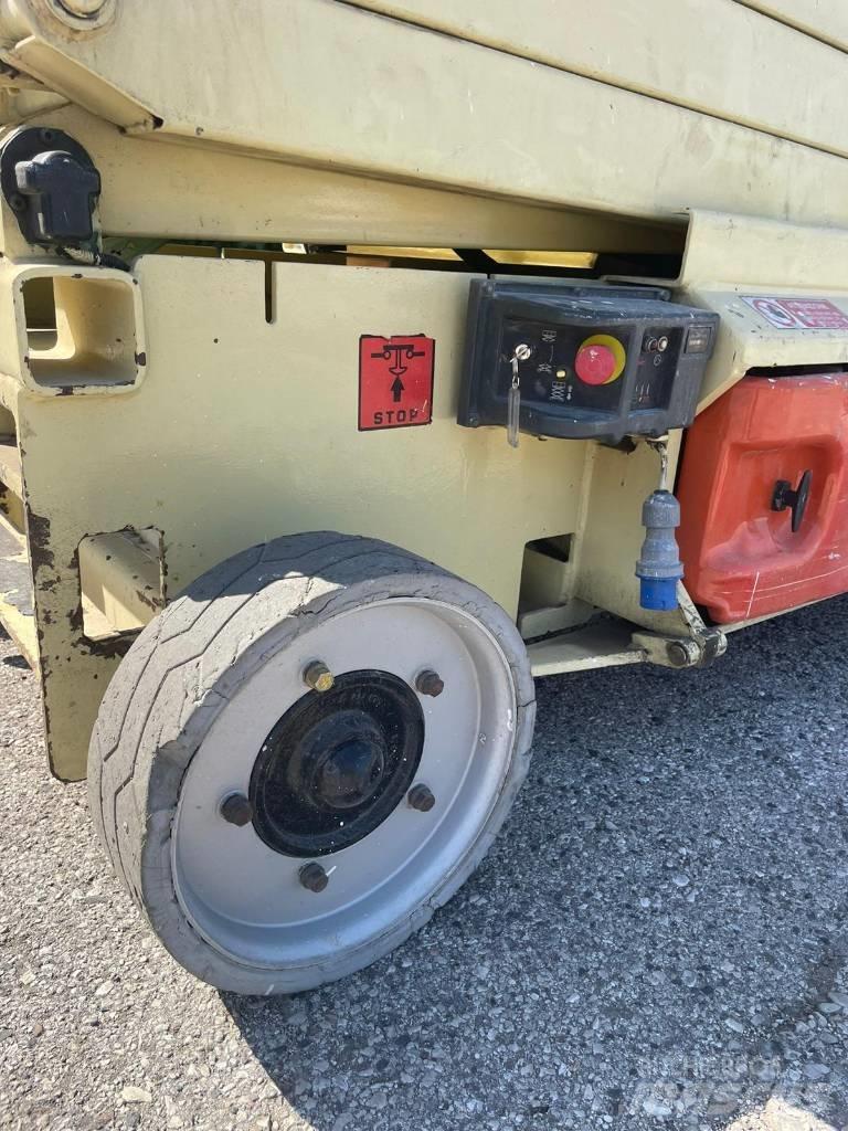 JLG 3246 ES Makazaste platforme