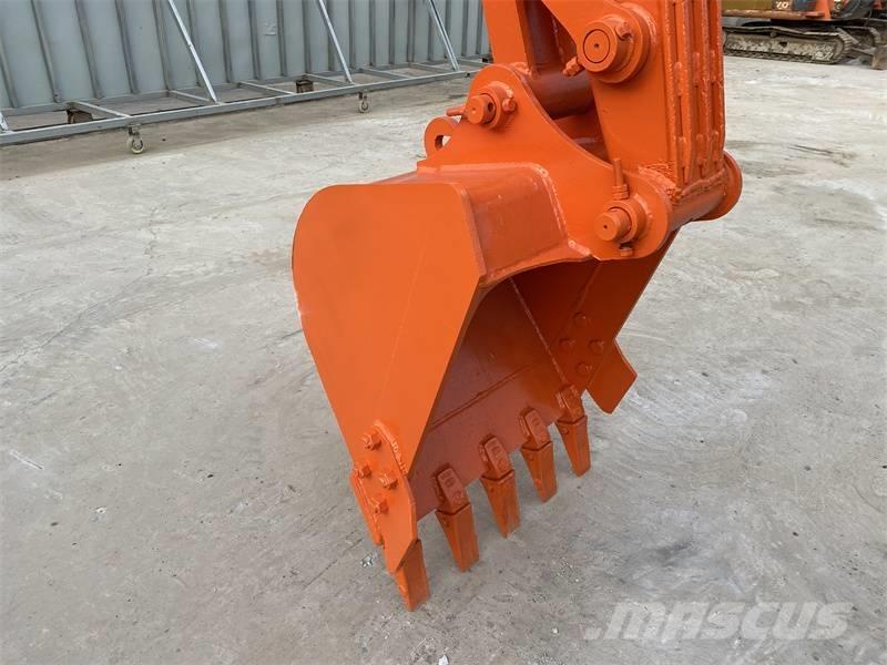 Doosan DH 80 Bageri guseničari