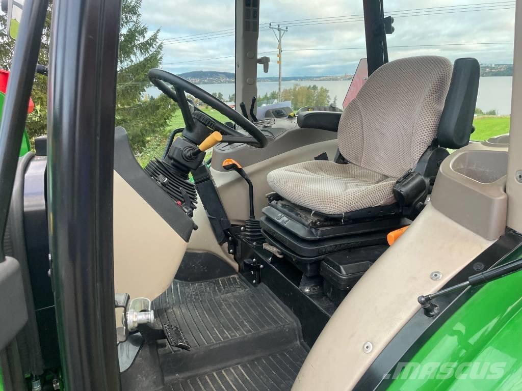 John Deere 5050E Traktori