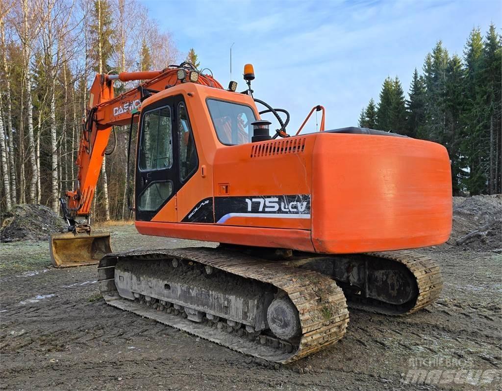 Daewoo S175LC-V Bageri guseničari