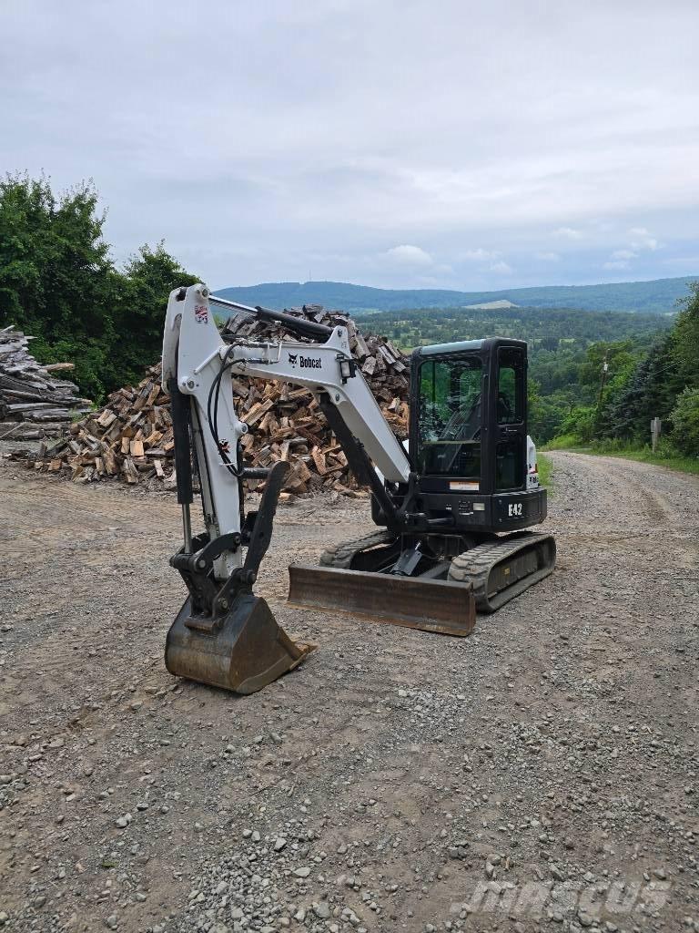 Bobcat E42 Mini bageri < 7t