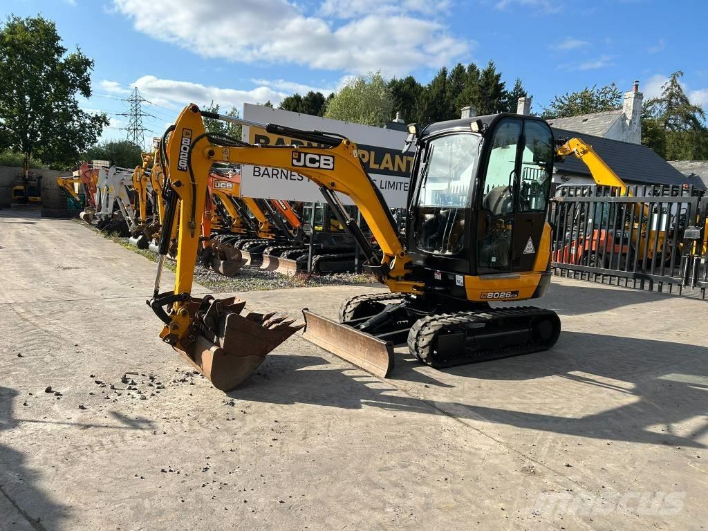 JCB 8026 CTS Mini bageri < 7t