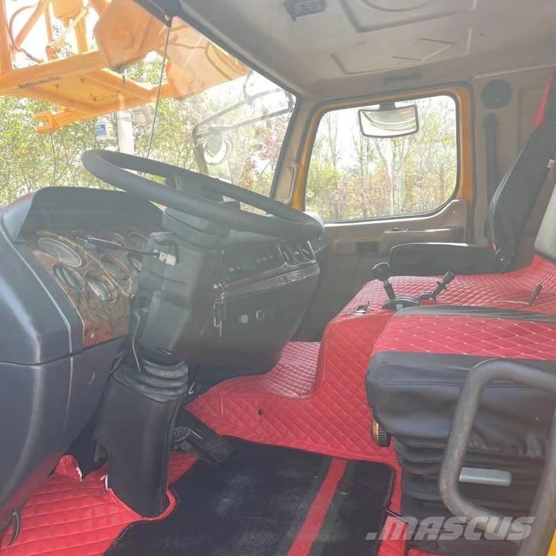 XCMG QY 100 K Polovne dizalice za sve terene