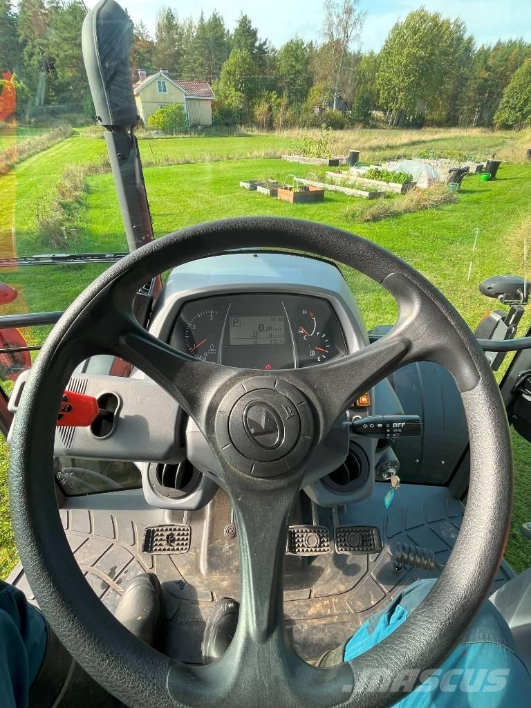 Kubota M 4072 Traktori