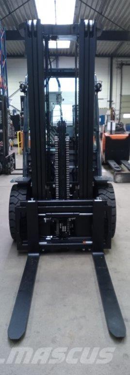 Toyota 52-8FDJF35 Dizelski viljuškari