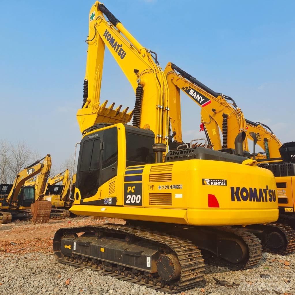 Komatsu PC 200-8 Bageri guseničari