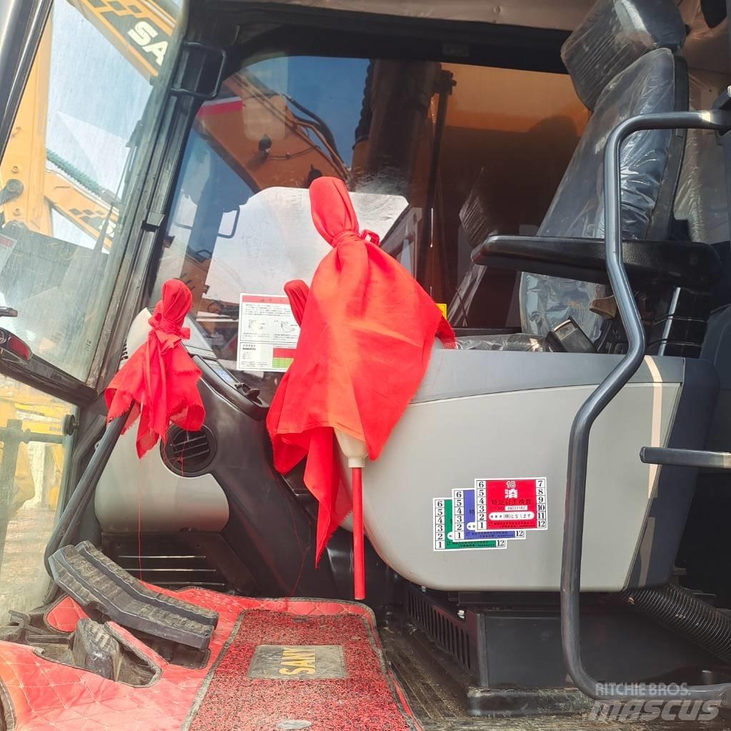 Komatsu PC 200-8 Bageri guseničari